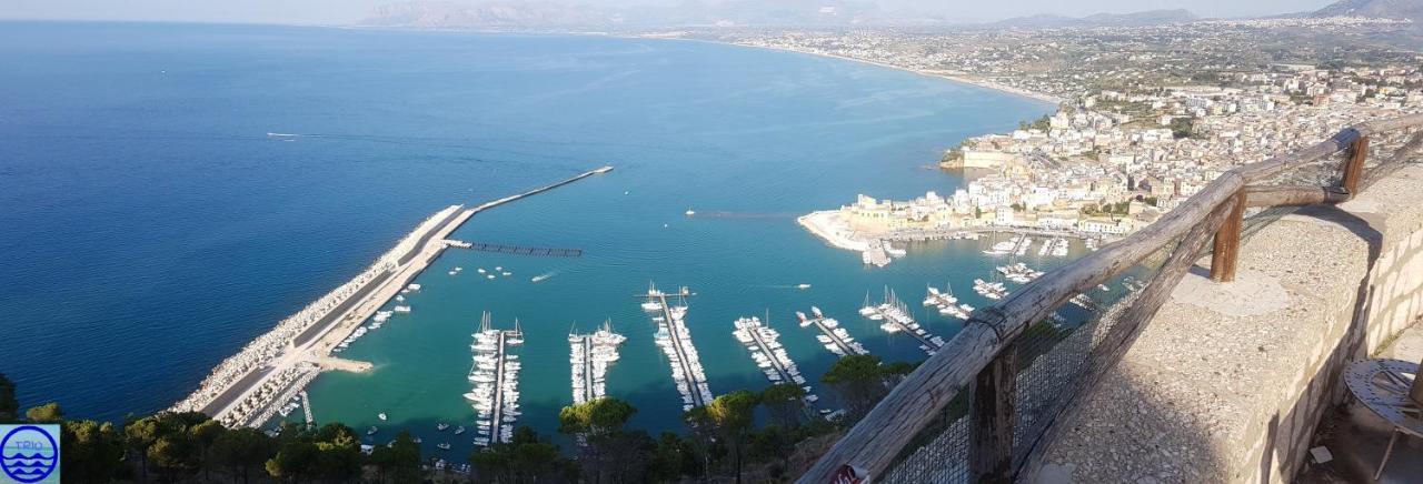 Casa Trio Apartments Castellammare del Golfo Dış mekan fotoğraf